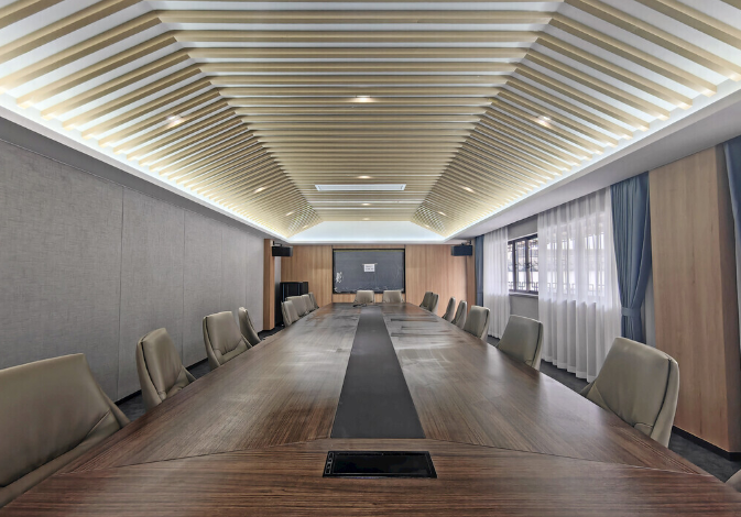 上海辦公室會(huì)議室家具設(shè)計(jì):專(zhuān)業(yè)與舒適兼得的多功能空間 上海辦公室會(huì)議室家具設(shè)計(jì):專(zhuān)業(yè)與舒適兼得的多功能空間