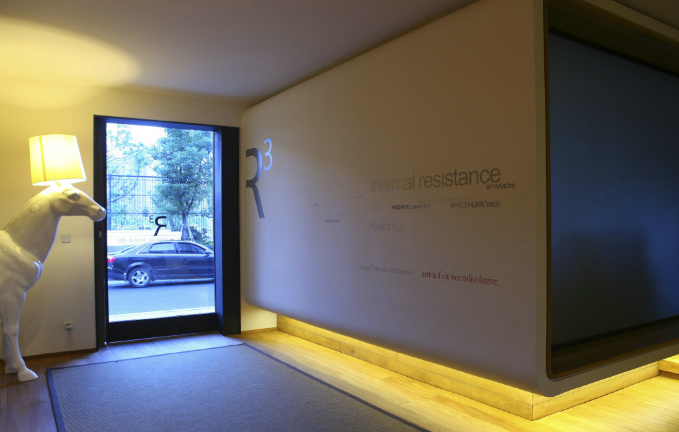 上海辦公室裝修設(shè)計大揭秘：頂面噴涂，你了解多少？