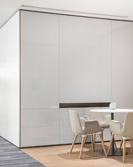 上海辦公室裝修設(shè)計(jì)，頂部空間竟有這些不為人知的好處！